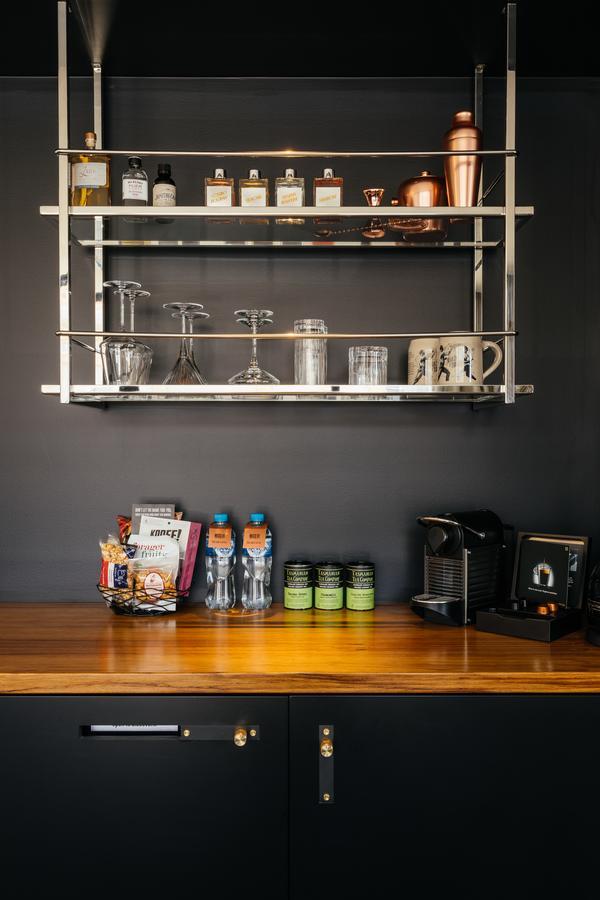 MACq 01 Hotel Hobart Buitenkant foto A wall-mounted kitchen rack