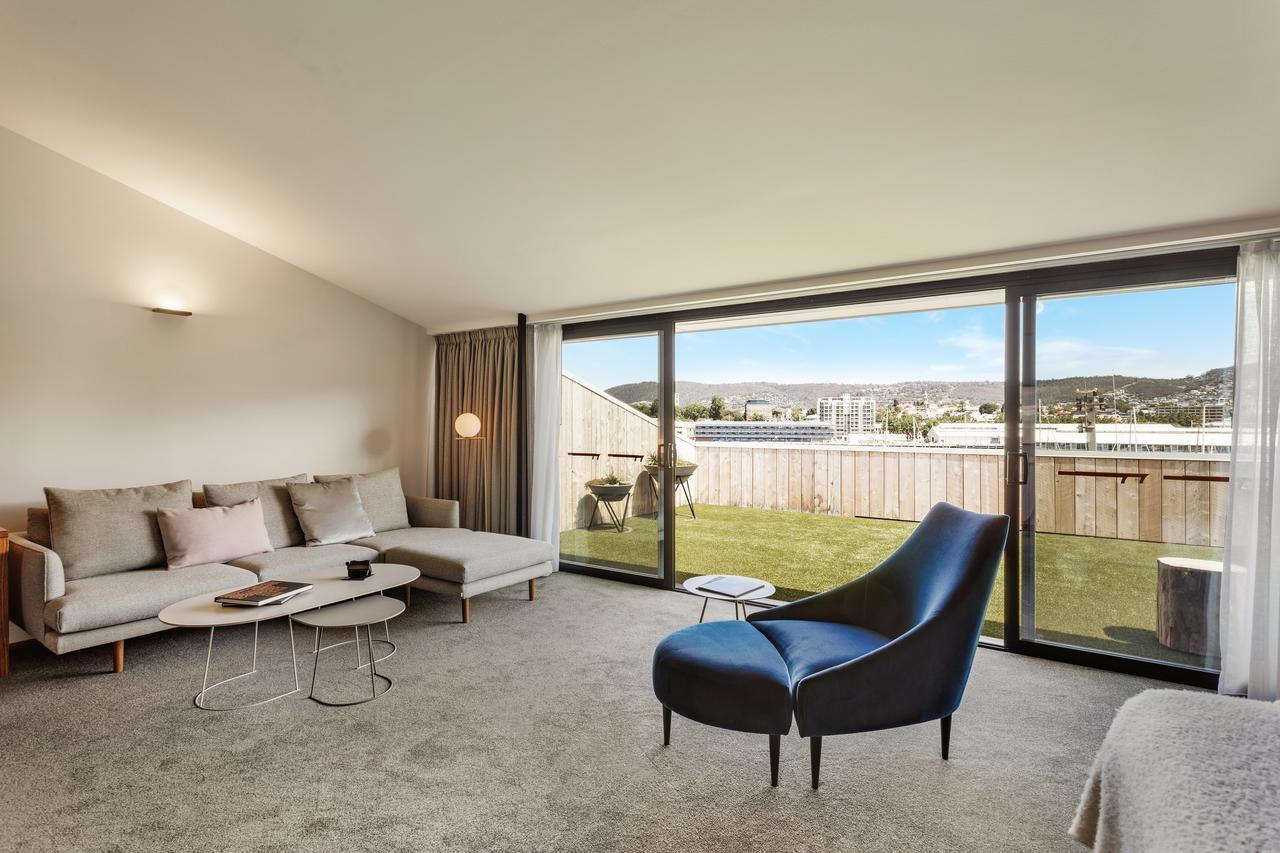MACq 01 Hotel Hobart Buitenkant foto Living room